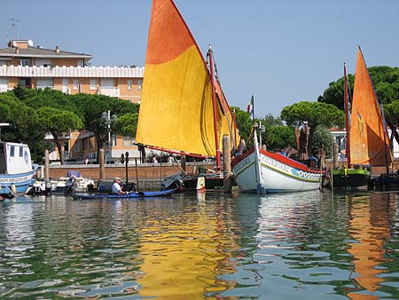 im Hafen von Caorle
